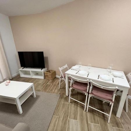 Apartamenticos Libertad I Zaragoza Exterior photo