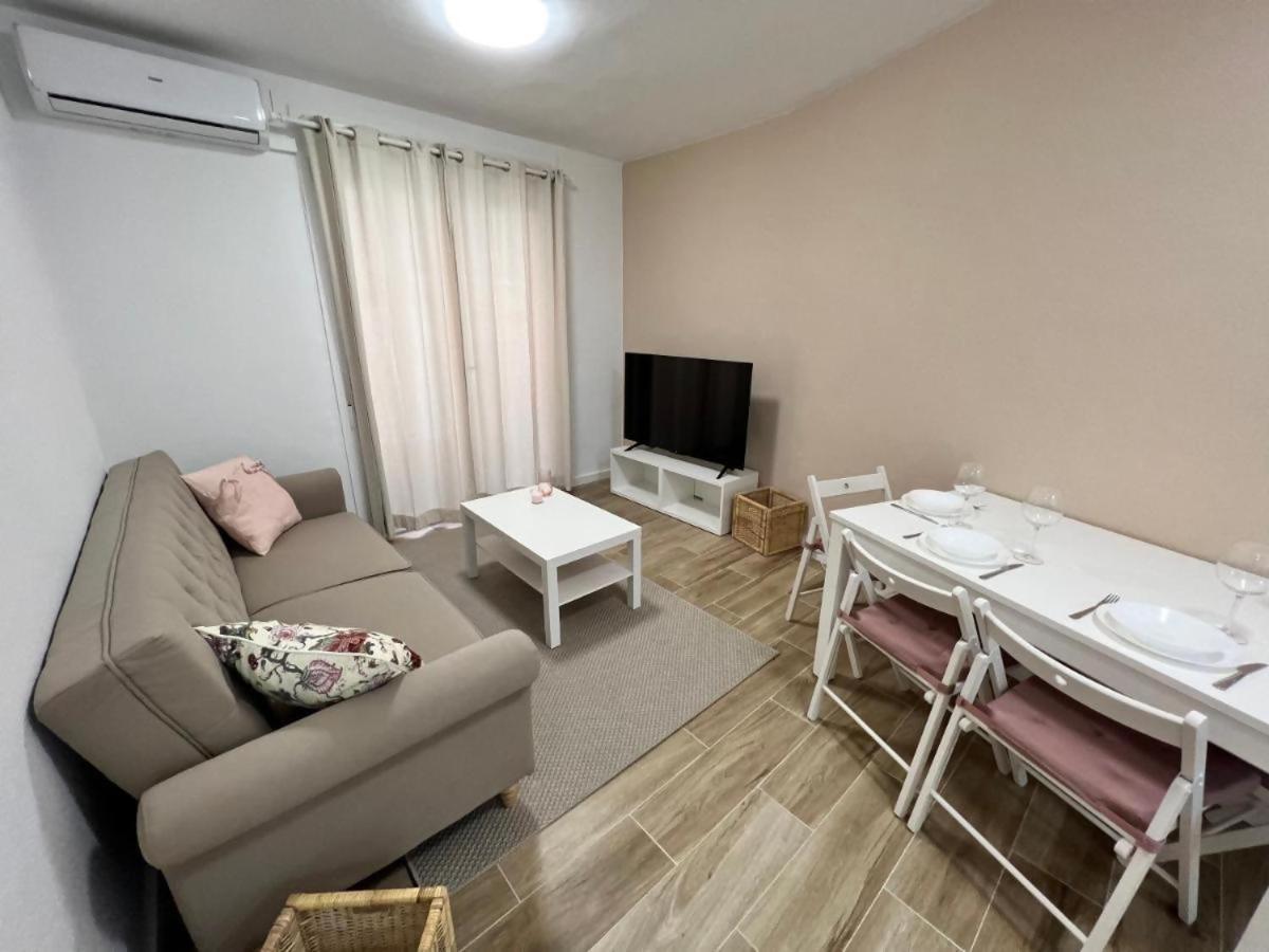 Apartamenticos Libertad I Zaragoza Exterior photo