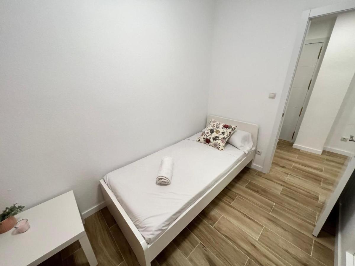 Apartamenticos Libertad I Zaragoza Exterior photo