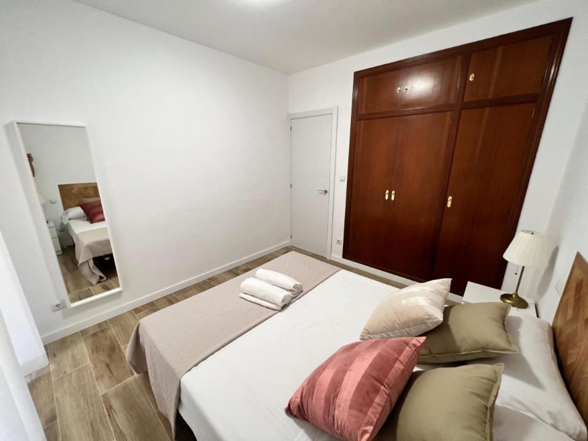 Apartamenticos Libertad I Zaragoza Exterior photo